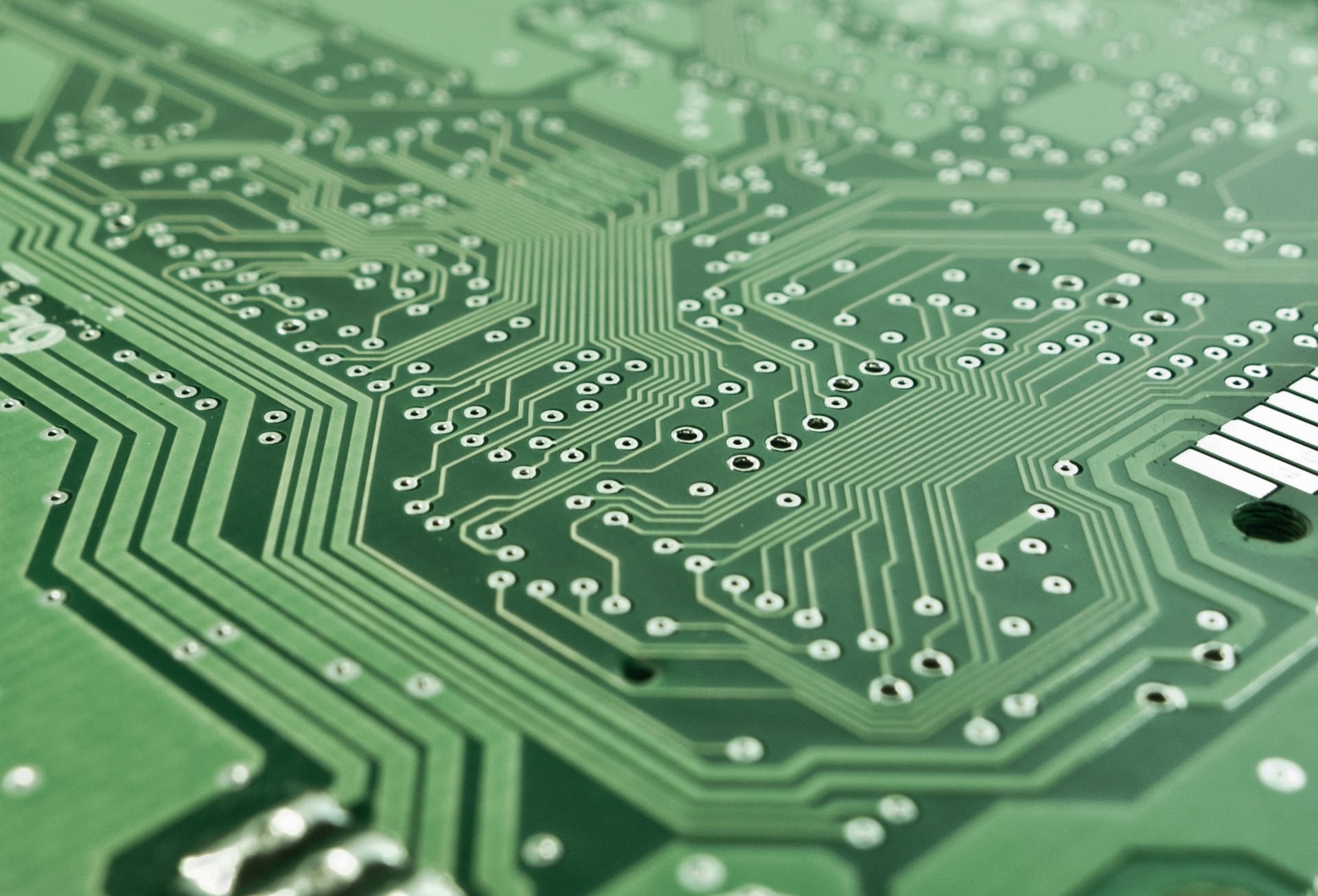 board-453758_1920 Transistors in Memory